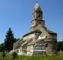 Biserica Densus
